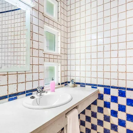 Tulipa Negra 别墅 *